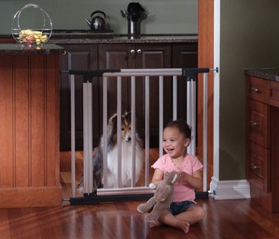 CLOSEOUT!!! Kidco Metro Gateway Aluminum Gate